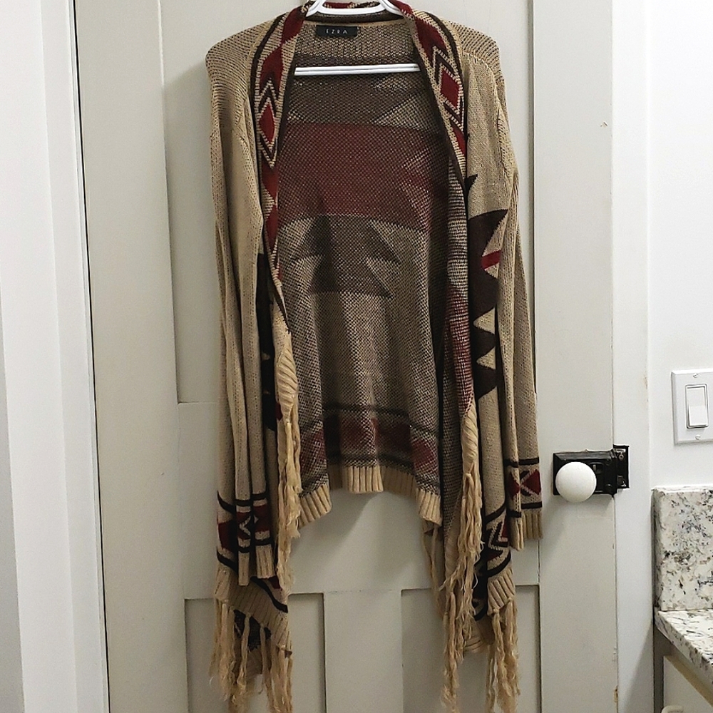 Knit tribal / geo pattern shawl with fringe